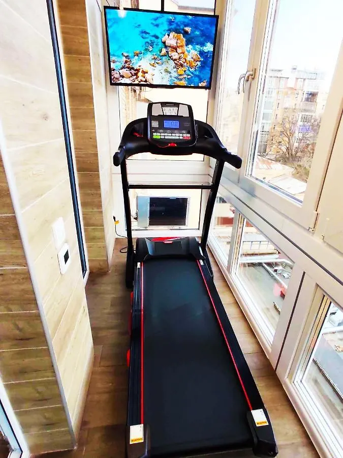 Sauna, Big Jacuzzi , Khreshchatyk Apartments Киев